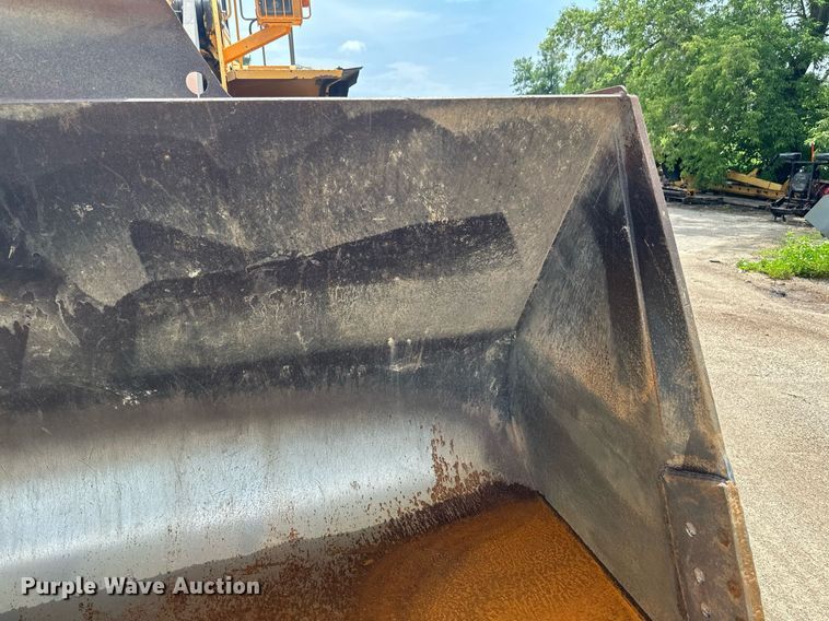 image for item EB2664 Volvo L180E wheel loader