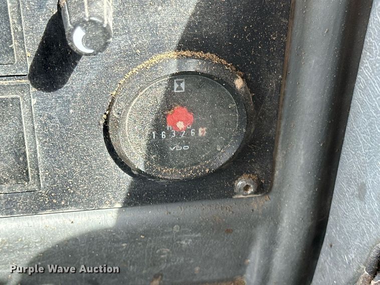 image for item EB2664 Volvo L180E wheel loader