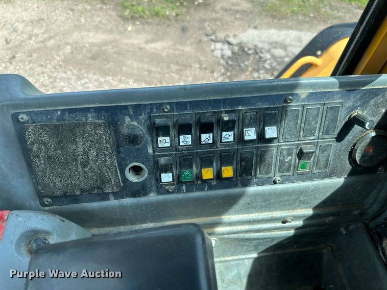 image for item EB2664 Volvo L180E wheel loader