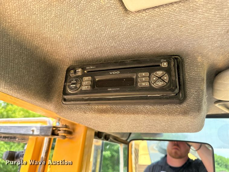 image for item EB2664 Volvo L180E wheel loader