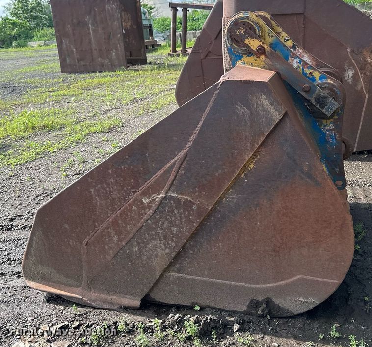 image for item EB2665 60