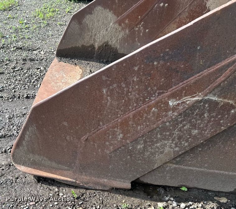 image for item EB2665 60