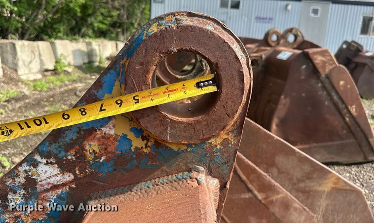 image for item EB2665 60