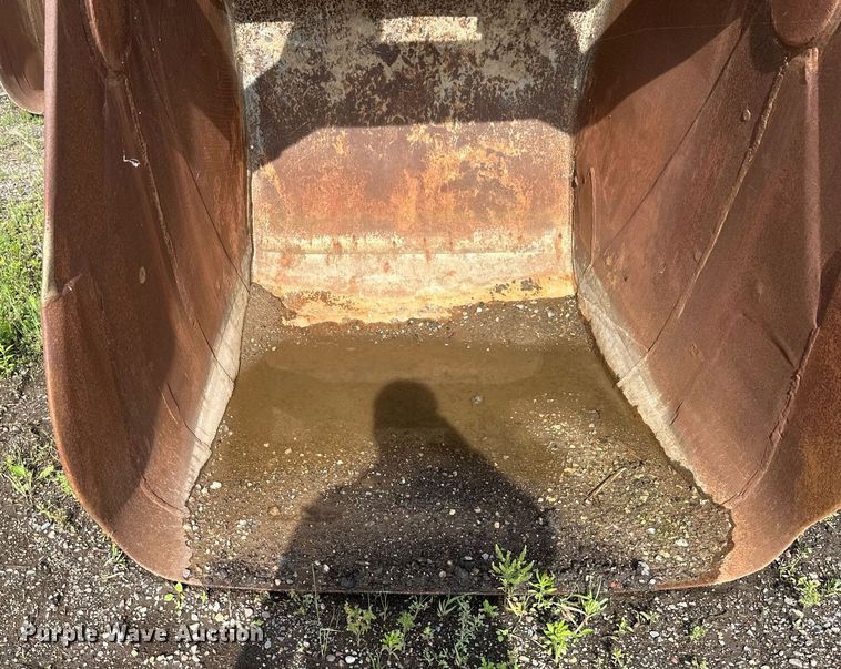 image for item EB2666 60