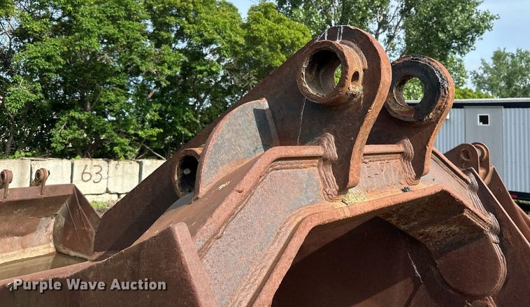 image for item EB2666 60