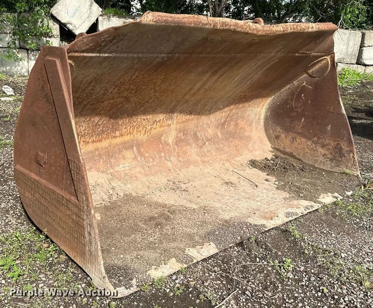 image for item EB2669 JRB WA450-5 wheel loader bucket