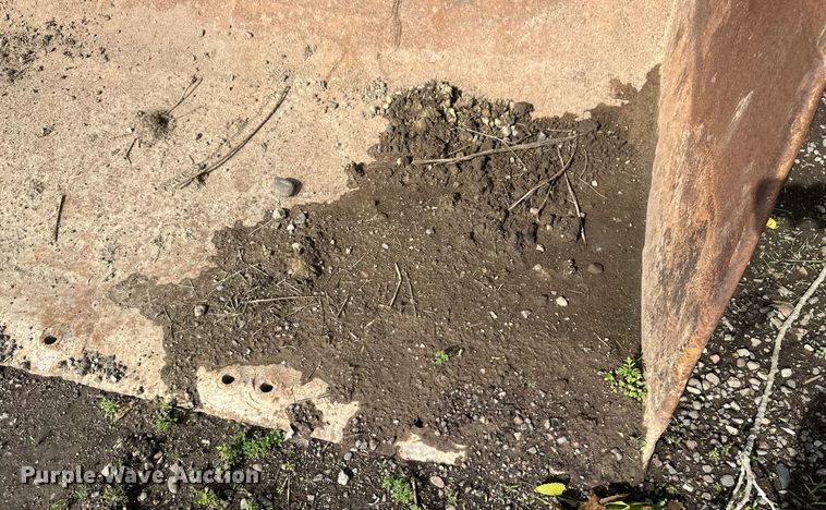 image for item EB2669 JRB WA450-5 wheel loader bucket