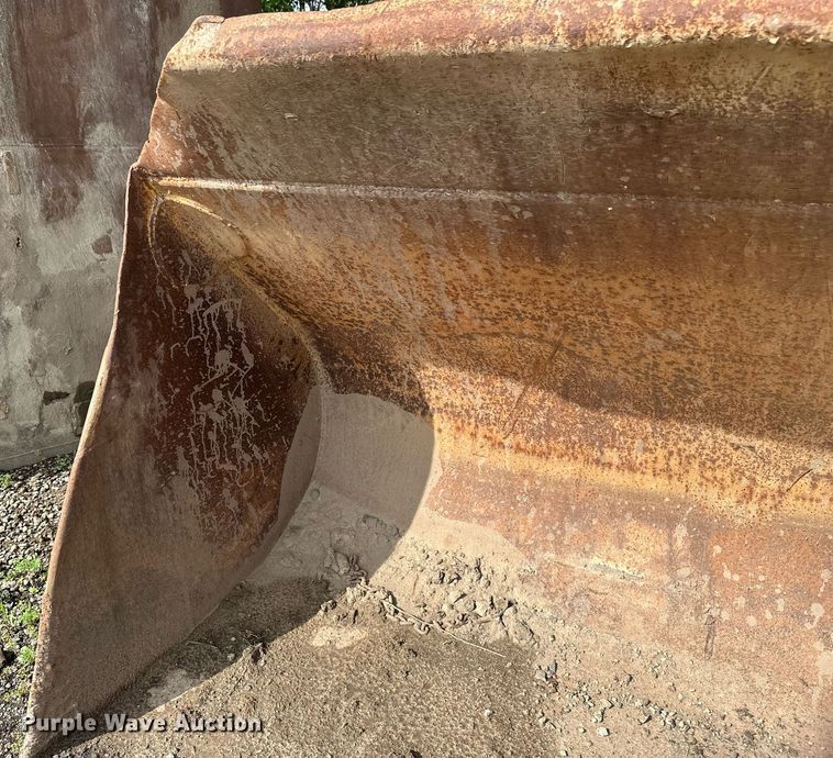 image for item EB2669 JRB WA450-5 wheel loader bucket