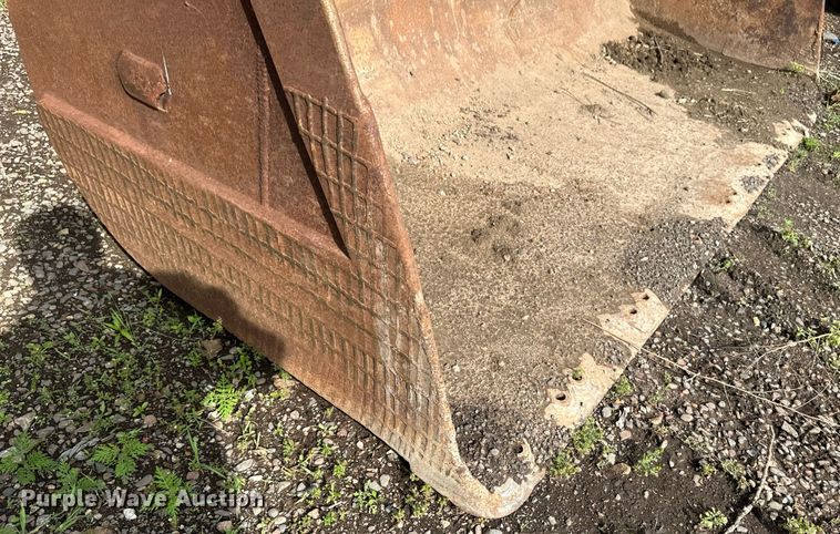 image for item EB2669 JRB WA450-5 wheel loader bucket