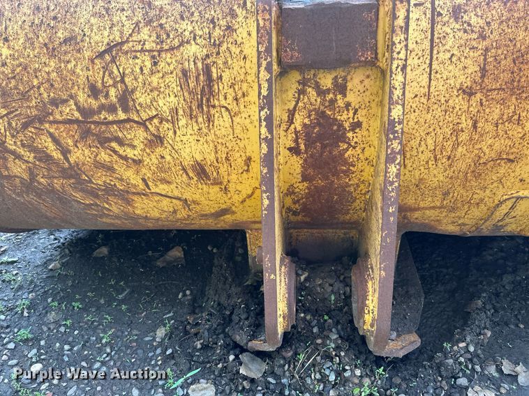image for item EB2669 JRB WA450-5 wheel loader bucket
