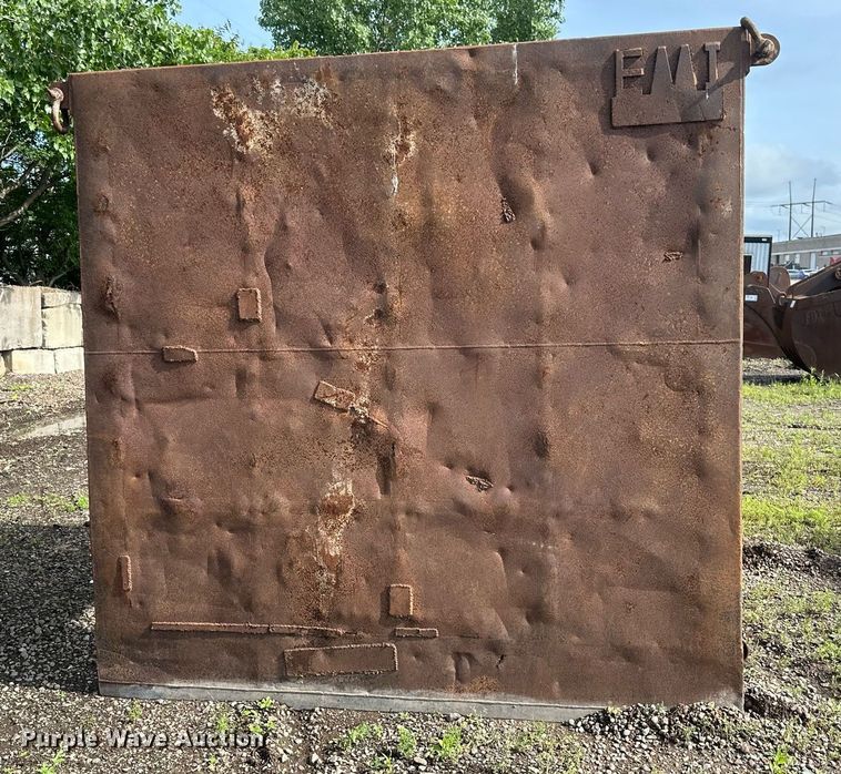 image for item EB2670 Trench box