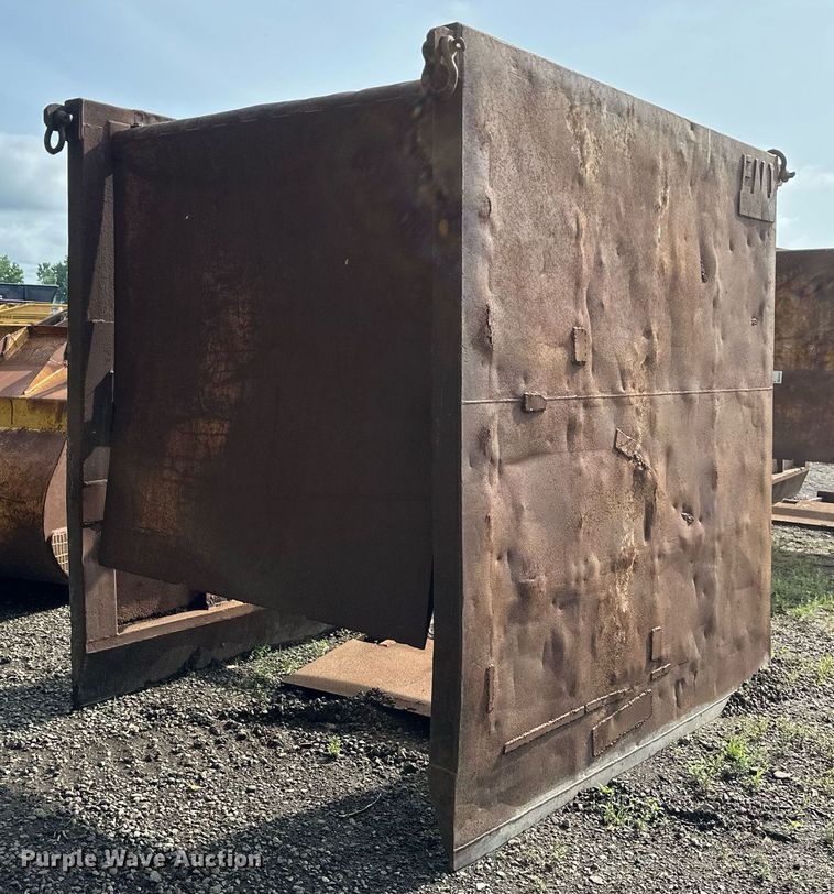 image for item EB2670 Trench box