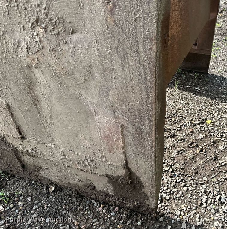 image for item EB2670 Trench box