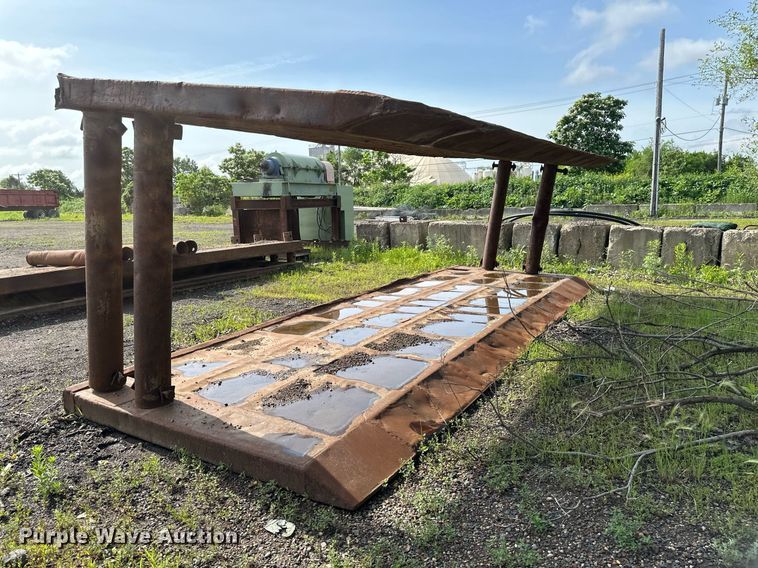 image for item EB2672 Trench box