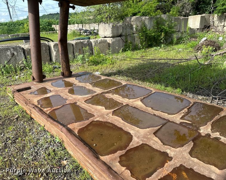 image for item EB2672 Trench box