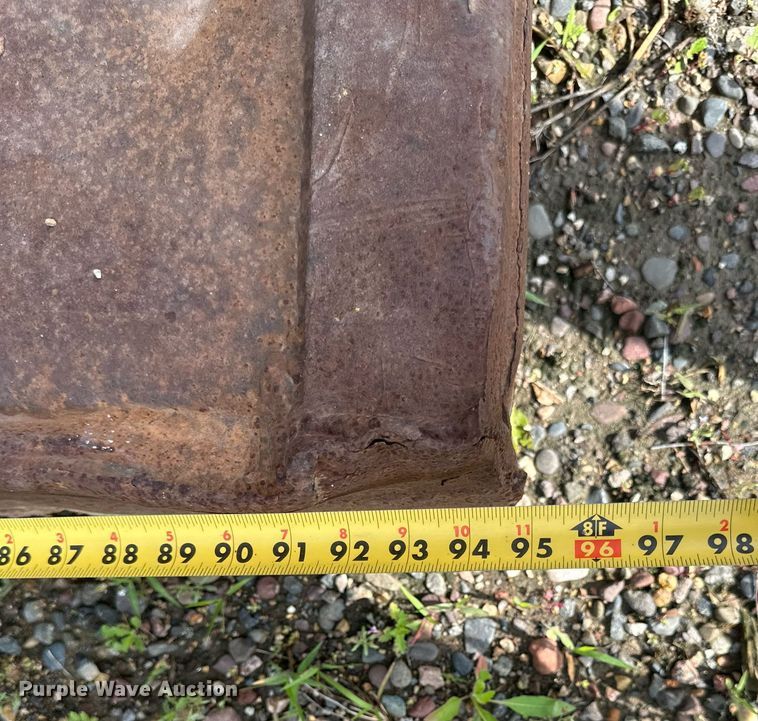 image for item EB2672 Trench box