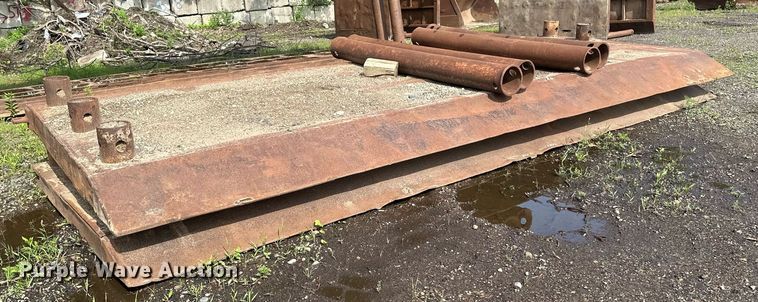 image for item EB2673 Trench box