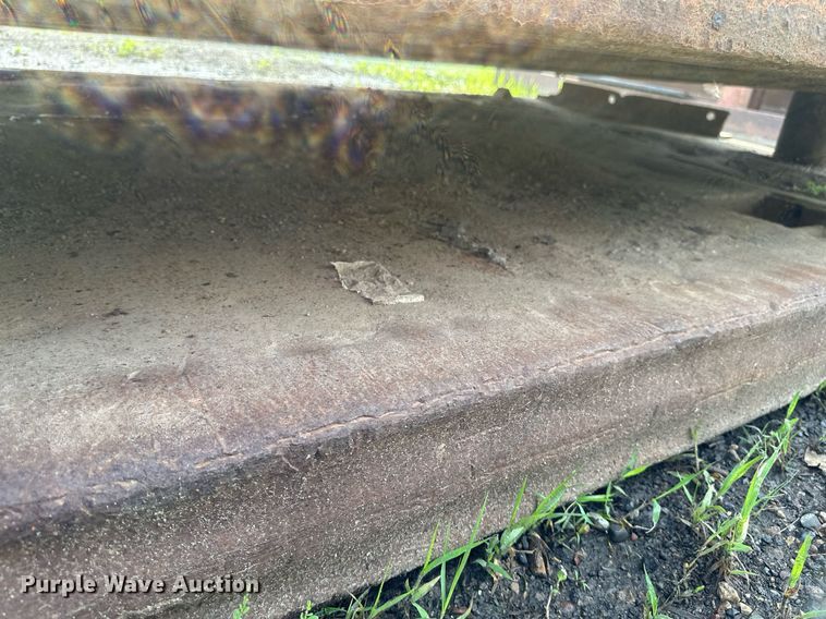 image for item EB2673 Trench box