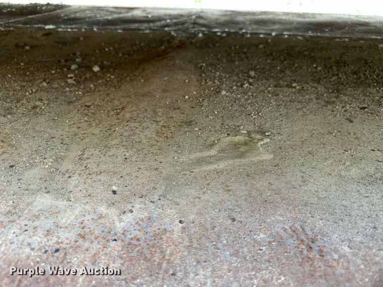 image for item EB2673 Trench box