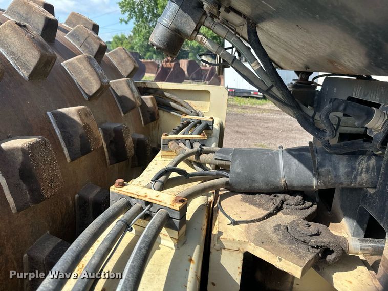 image for item EB2675 2004 Ingersoll Rand SD-105F TF single drum vibratory roller