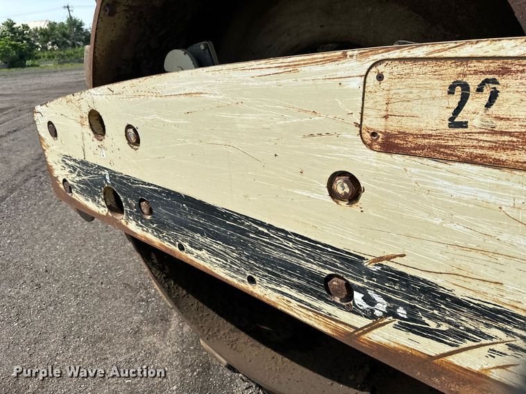 image for item EB2675 2004 Ingersoll Rand SD-105F TF single drum vibratory roller