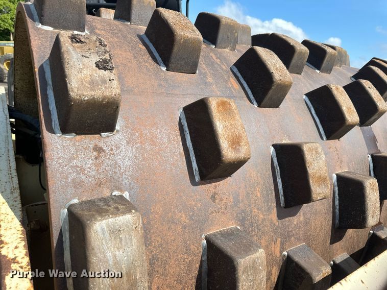 image for item EB2675 2004 Ingersoll Rand SD-105F TF single drum vibratory roller