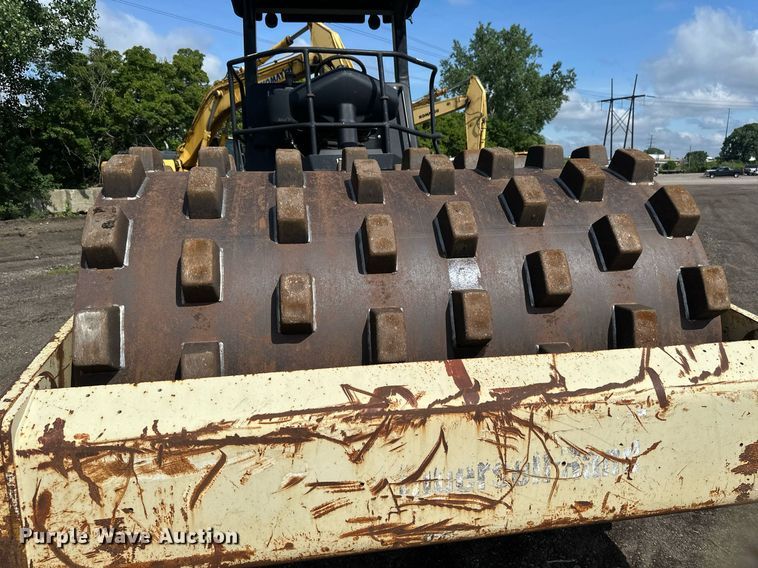 image for item EB2675 2004 Ingersoll Rand SD-105F TF single drum vibratory roller