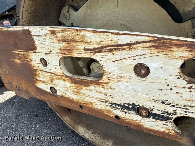 image for item EB2675 2004 Ingersoll Rand SD-105F TF single drum vibratory roller