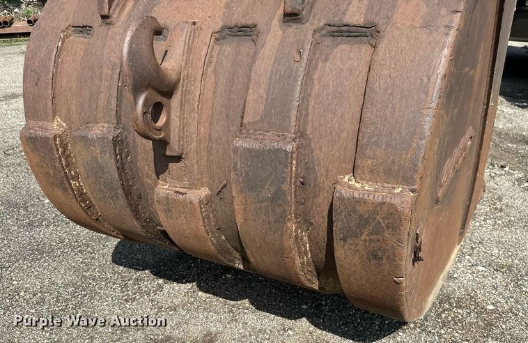 image for item EB2676 2004 Komatsu PC400LC-7 excavator