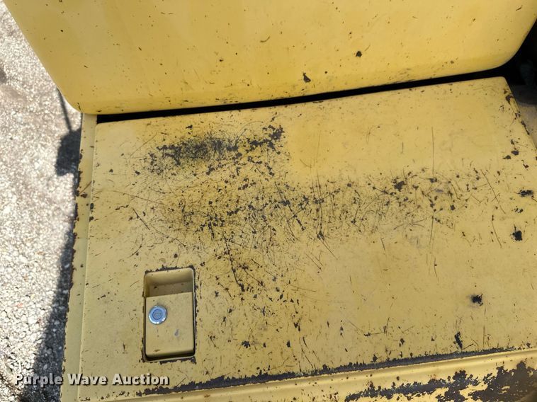 image for item EB2676 2004 Komatsu PC400LC-7 excavator