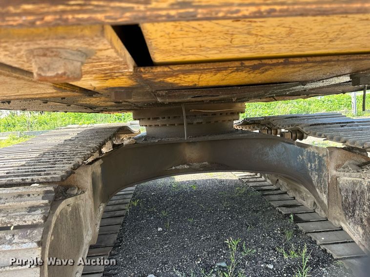 image for item EB2676 2004 Komatsu PC400LC-7 excavator