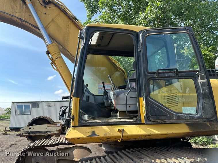 image for item EB2676 2004 Komatsu PC400LC-7 excavator