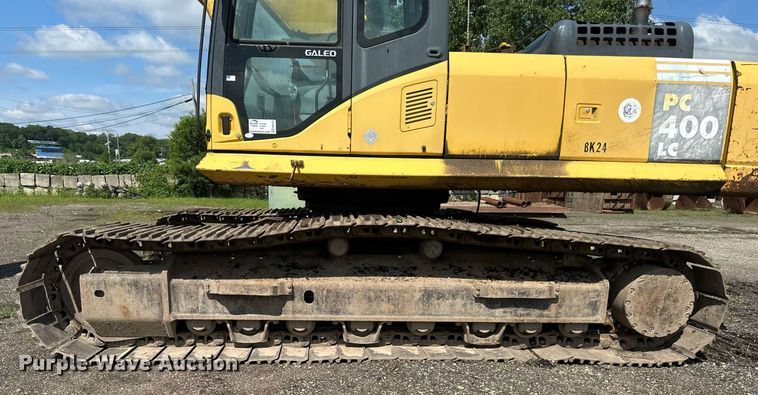 image for item EB2676 2004 Komatsu PC400LC-7 excavator