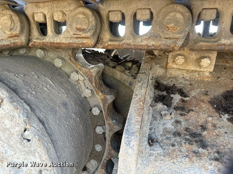 image for item EB2676 2004 Komatsu PC400LC-7 excavator