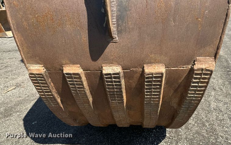 image for item EB2678 2001 Komatsu PC400LC-6LM excavator