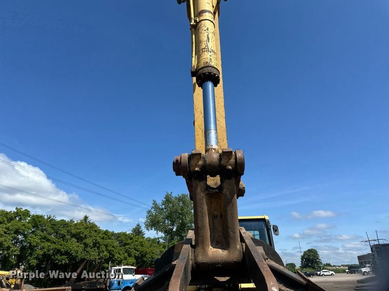 image for item EB2678 2001 Komatsu PC400LC-6LM excavator