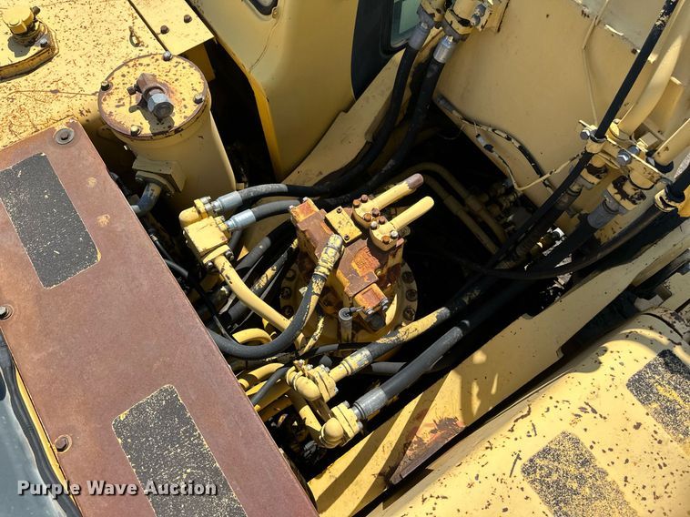 image for item EB2678 2001 Komatsu PC400LC-6LM excavator