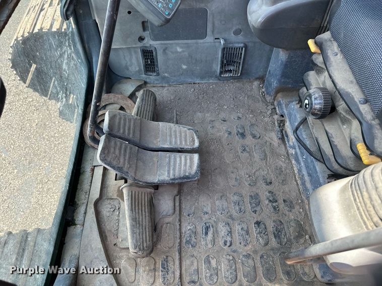 image for item EB2678 2001 Komatsu PC400LC-6LM excavator