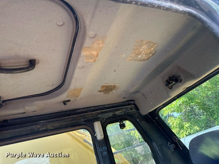 image for item EB2678 2001 Komatsu PC400LC-6LM excavator