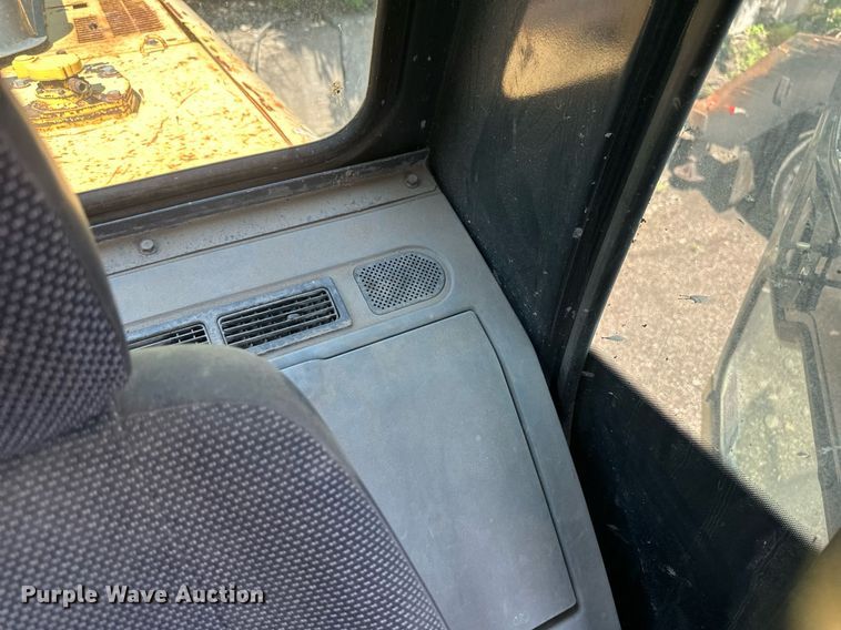 image for item EB2678 2001 Komatsu PC400LC-6LM excavator