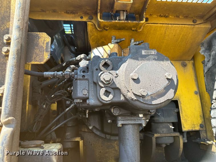 image for item EB2678 2001 Komatsu PC400LC-6LM excavator