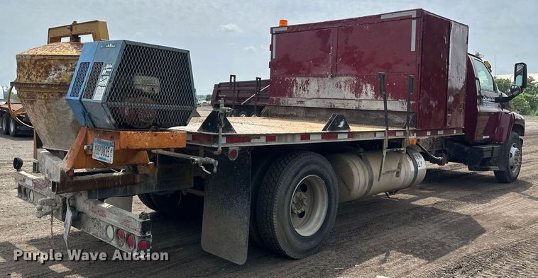 image for item EB2679 2003 Chevrolet Kodiak flatbed truck