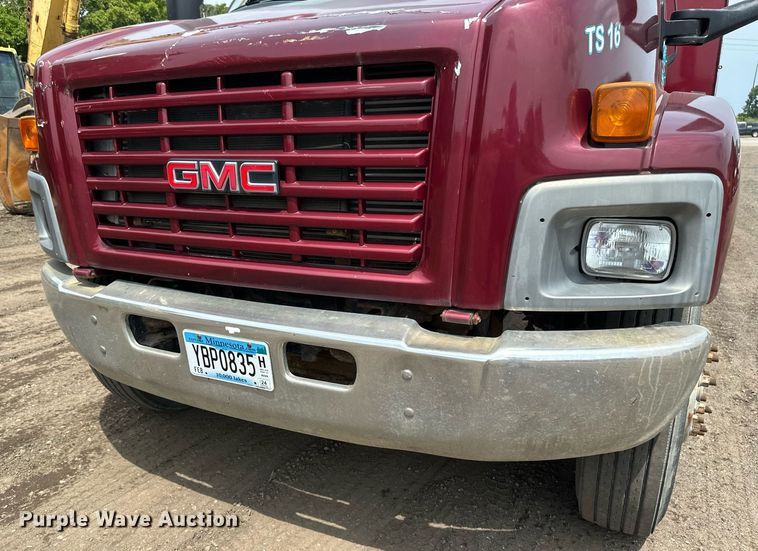 image for item EB2679 2003 Chevrolet Kodiak flatbed truck