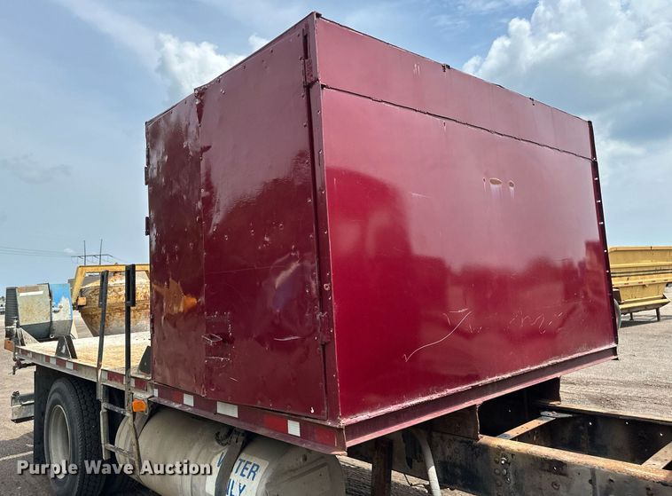 image for item EB2679 2003 Chevrolet Kodiak flatbed truck