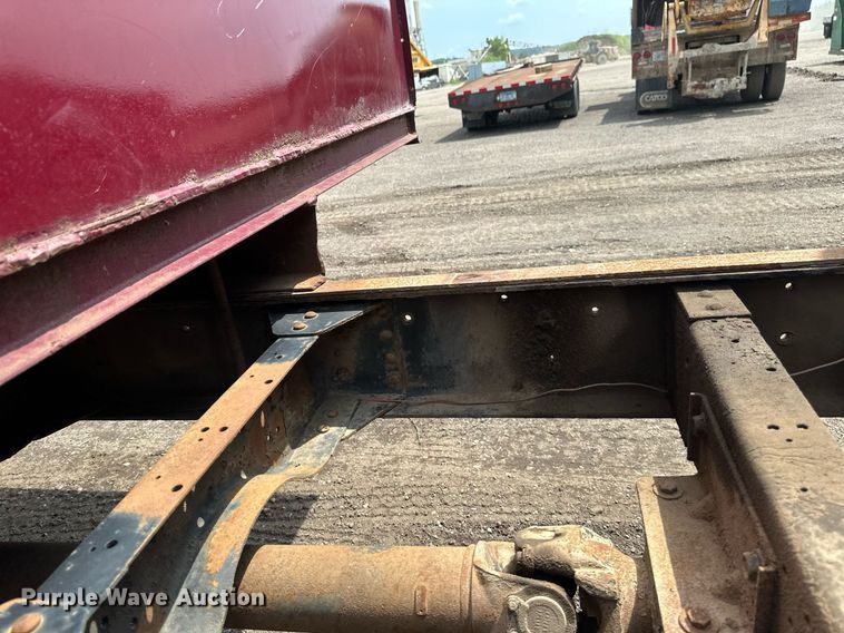 image for item EB2679 2003 Chevrolet Kodiak flatbed truck