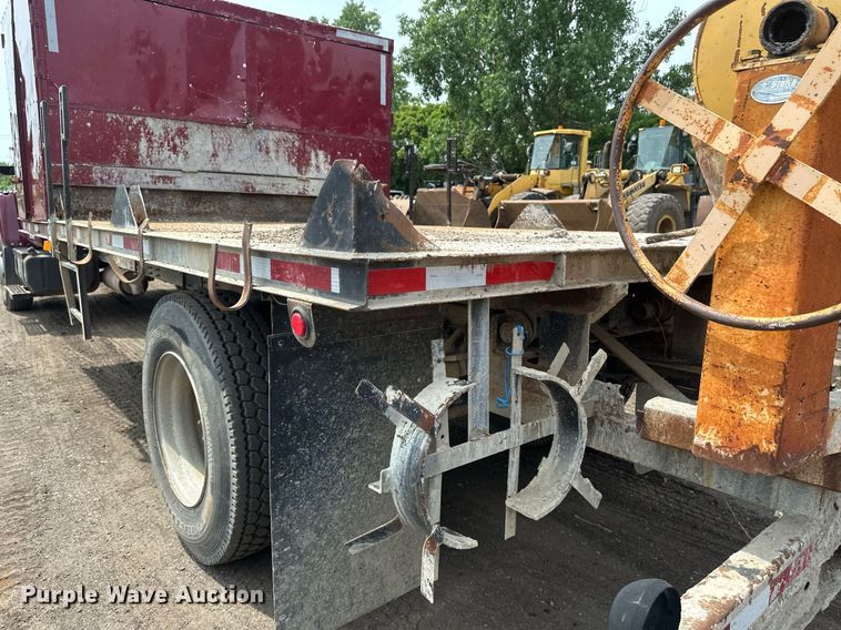 image for item EB2679 2003 Chevrolet Kodiak flatbed truck