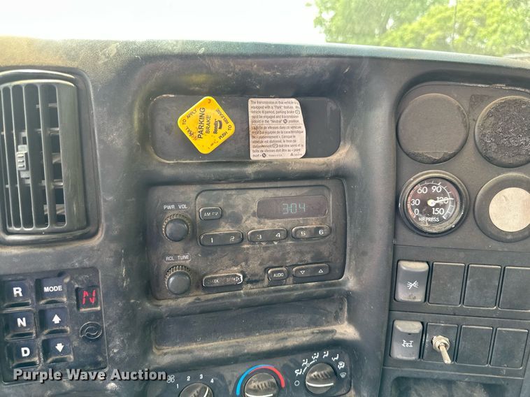 image for item EB2679 2003 Chevrolet Kodiak flatbed truck