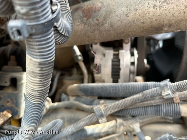 image for item EB2679 2003 Chevrolet Kodiak flatbed truck