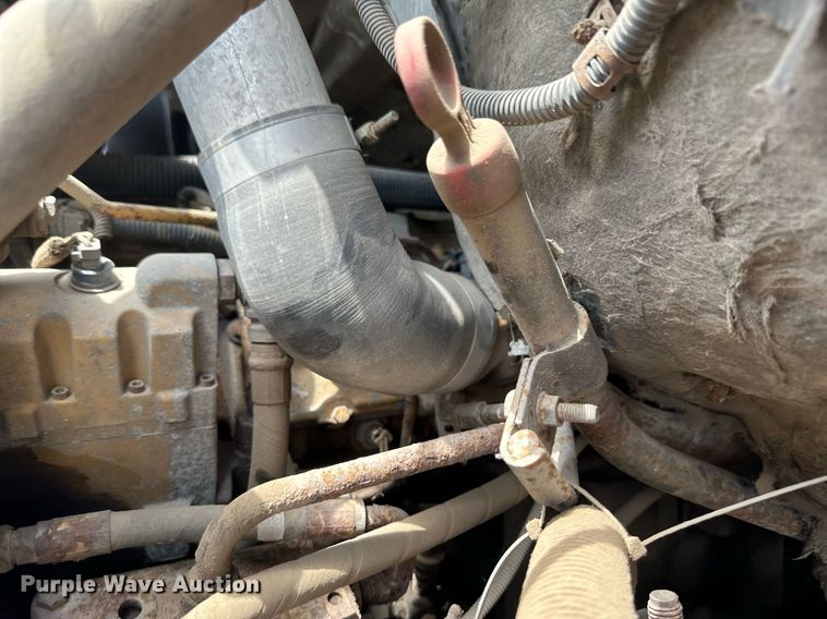 image for item EB2679 2003 Chevrolet Kodiak flatbed truck