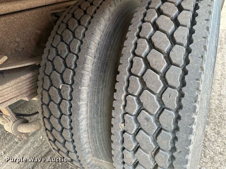 image for item EB2679 2003 Chevrolet Kodiak flatbed truck